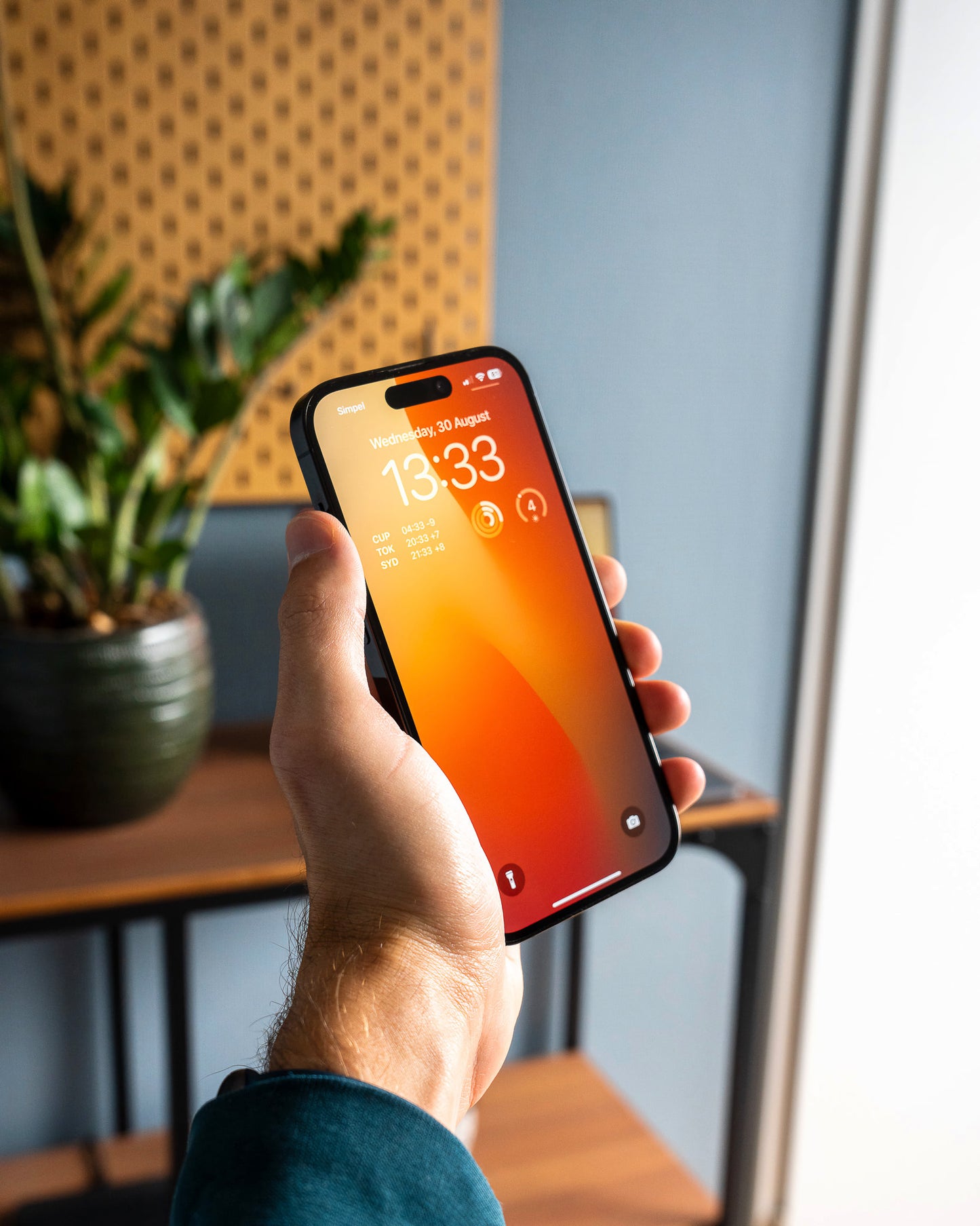 Mesh Gradients Wallpaper Pack v2