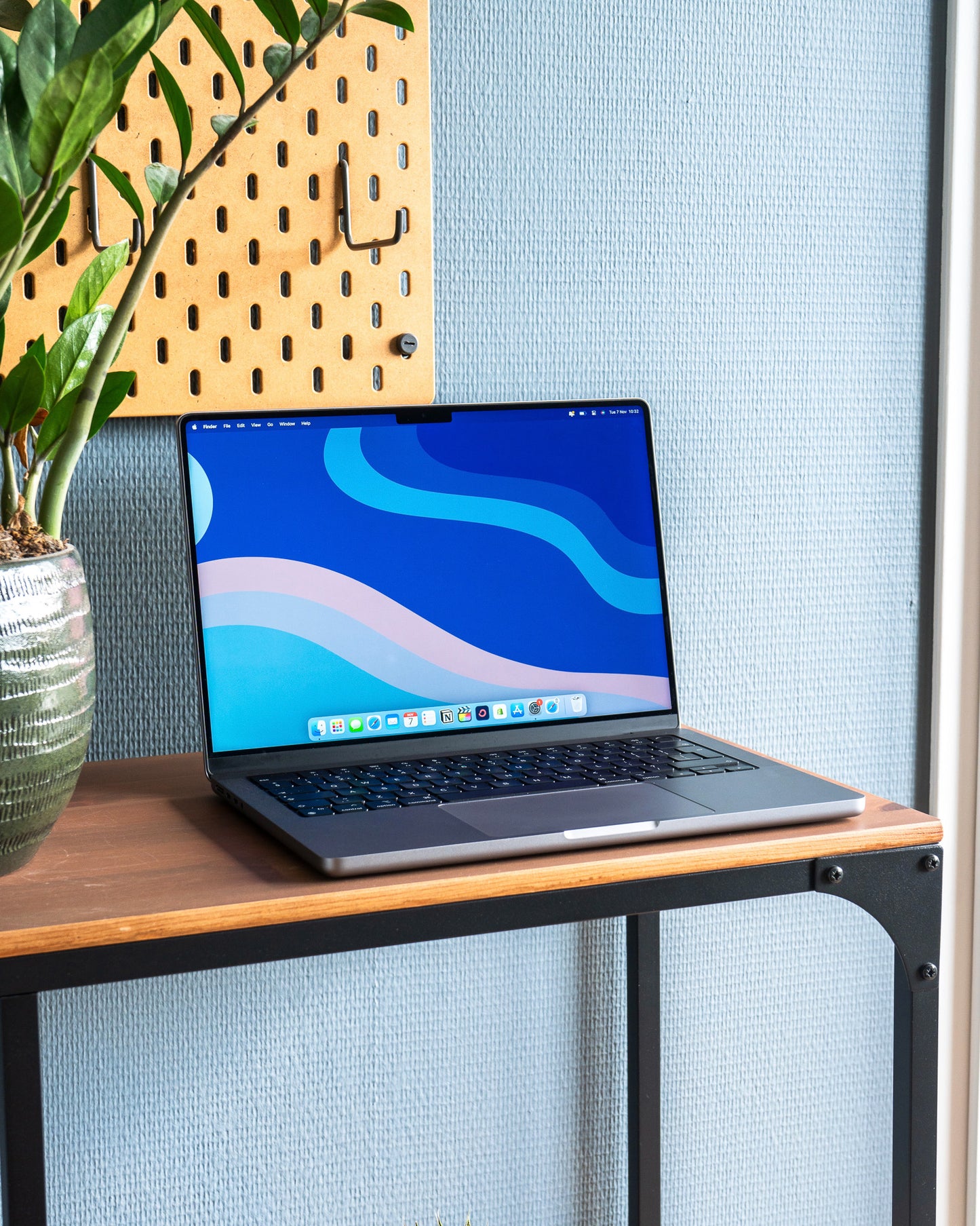 Abstract Patterns Wallpaper Pack v1