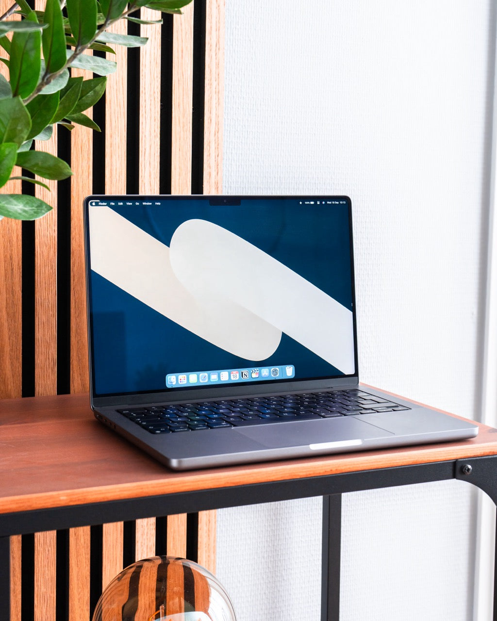 Arcs Wallpaper Pack v2