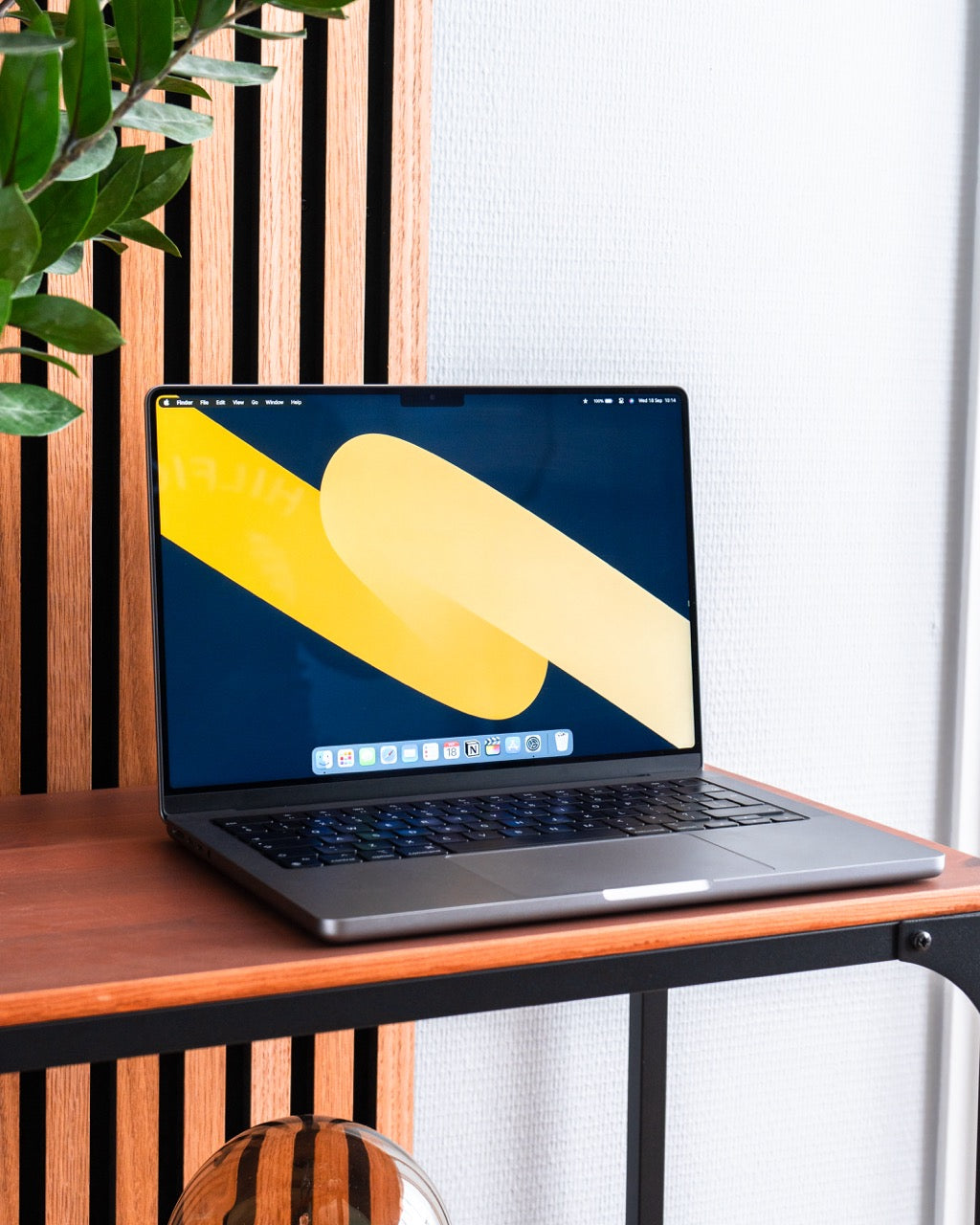 Arcs Wallpaper Pack v2